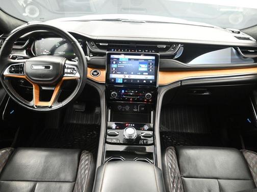 2023 Jeep Grand Cherokee 4xe Summit Reserve