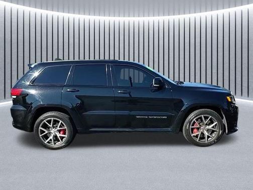2017 Jeep Grand Cherokee SRT