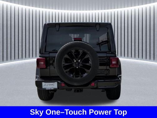 Black Clearcoat 2023 Jeep Wrangler 4-Door High Altitude