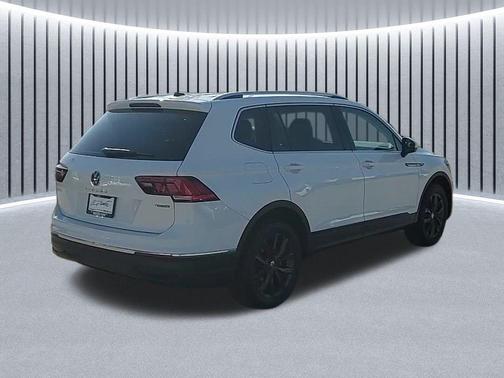 2024 Volkswagen Tiguan 2.0T Wolfsburg Edition