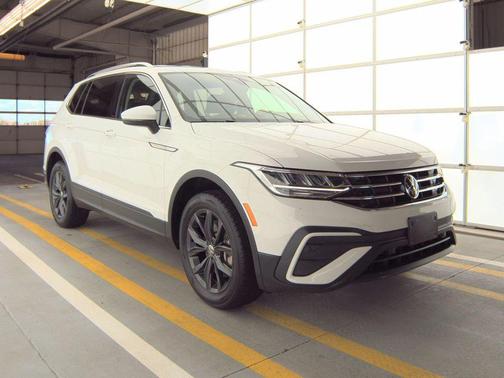 2024 Volkswagen Tiguan 2.0T Wolfsburg Edition