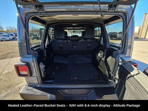 2023 Jeep Wrangler 4-Door Sahara Altitude