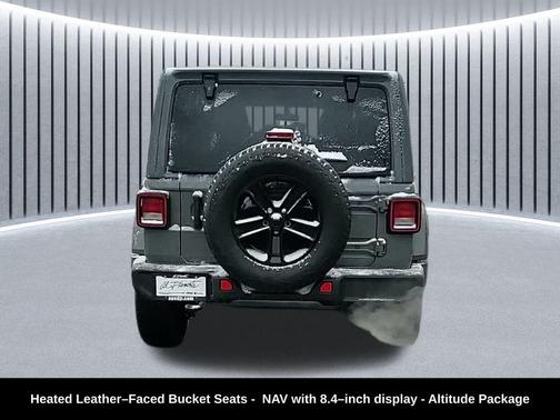 2023 Jeep Wrangler 4-Door Sahara Altitude