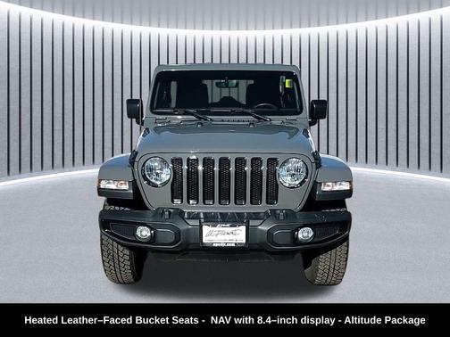 2023 Jeep Wrangler 4-Door Sahara Altitude