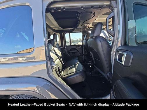 2023 Jeep Wrangler 4-Door Sahara Altitude