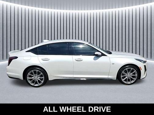 2022 Cadillac CT5 Sport