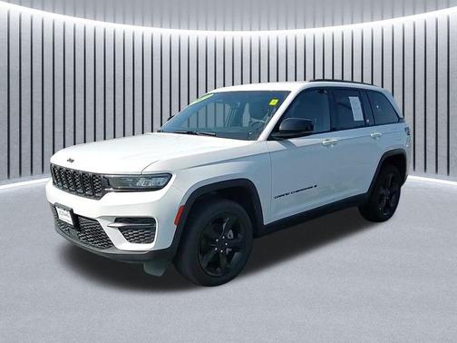 2023 Jeep Grand Cherokee Altitude