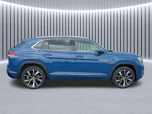 2025 Volkswagen Atlas Cross Sport 2.0T SEL Premium