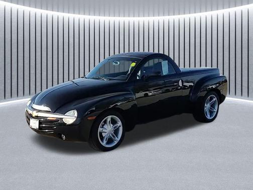 2004 Chevrolet SSR Base