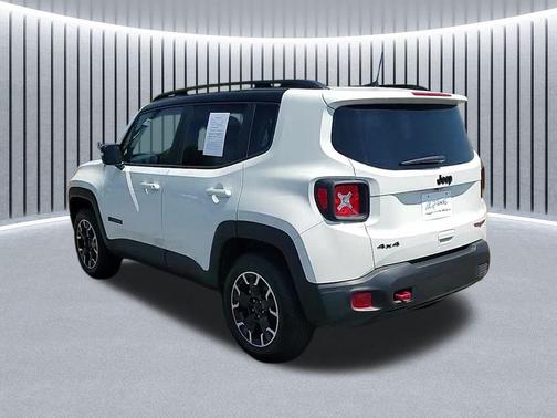 2023 Jeep Renegade Trailhawk