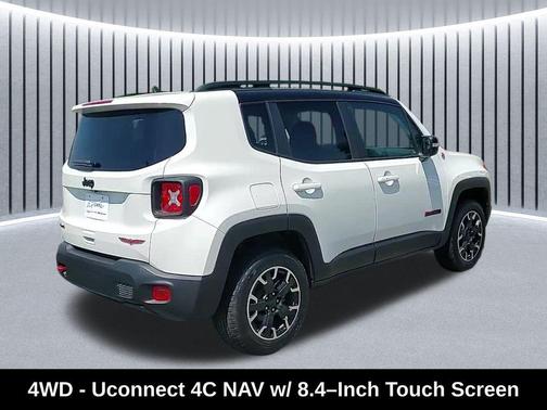 2023 Jeep Renegade Trailhawk
