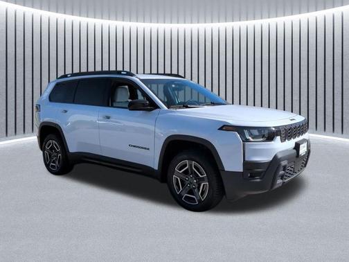 Bright White Clearcoat 2026 Jeep Cherokee Laredo 4x4