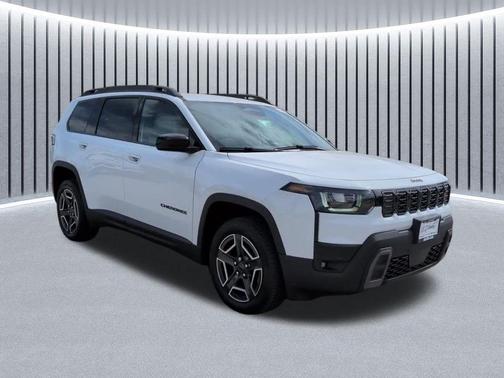 Bright White Clearcoat 2026 Jeep Cherokee Laredo 4x4