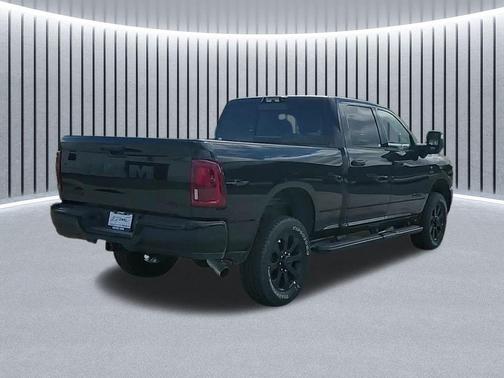 2025 RAM 2500 Big Horn Crew Cab 4x4 6'4' Box