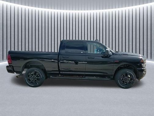 2025 RAM 2500 Big Horn Crew Cab 4x4 6'4' Box