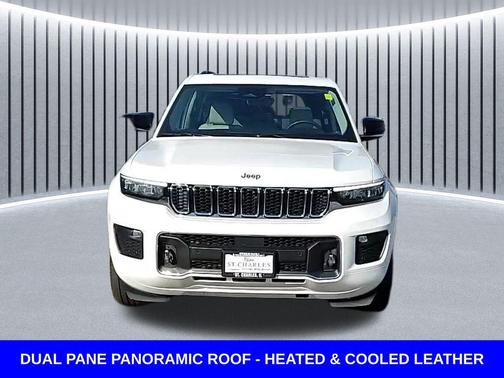 Bright White Clearcoat 2023 Jeep Grand Cherokee Overland