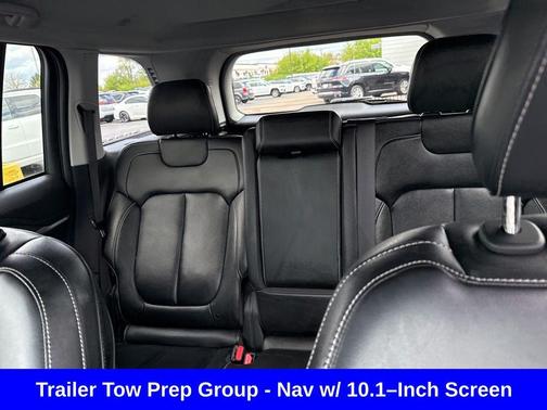 Diamond Black Crystal Pearlcoat 2023 Jeep Grand Cherokee Limited