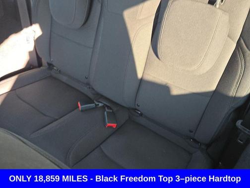 2022 Jeep Wrangler Sport