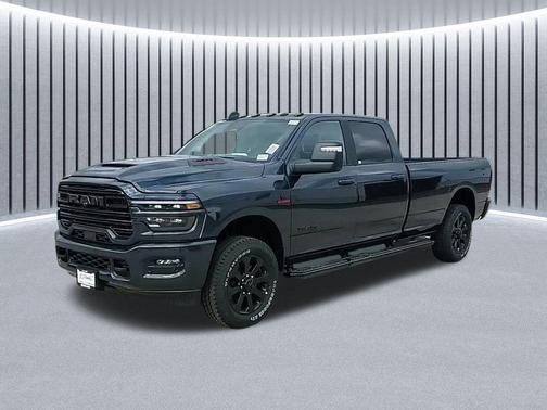 2025 RAM 2500 Laramie Crew Cab 4x4 8' Box