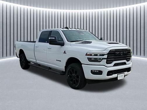 2025 RAM 2500 Laramie Crew Cab 4x4 8' Box