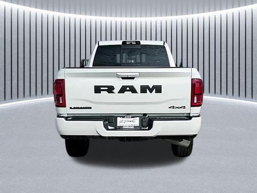 2025 RAM 2500 Laramie Crew Cab 4x4 8' Box