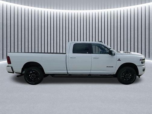2025 RAM 2500 Laramie Crew Cab 4x4 8' Box