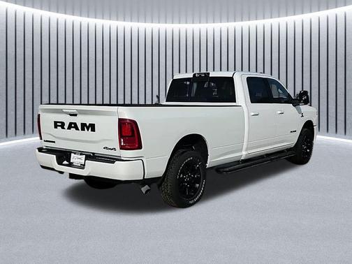 2025 RAM 2500 Laramie Crew Cab 4x4 8' Box