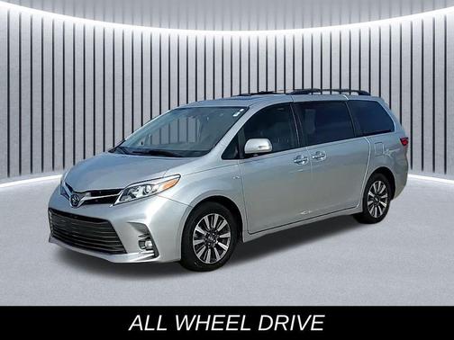 2020 Toyota Sienna Limited Premium