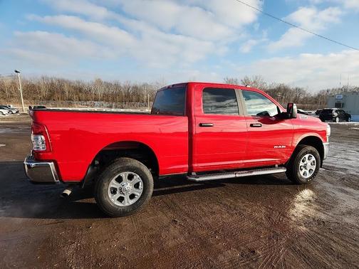 2024 RAM 2500 Big Horn Crew Cab 4x4 6'4' Box