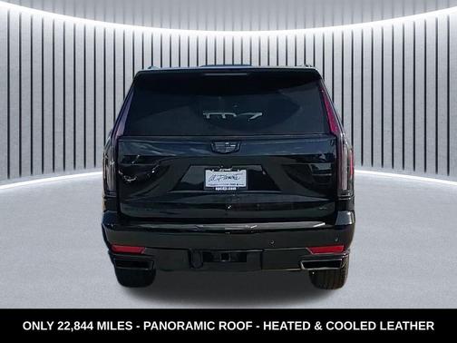 2021 Cadillac Escalade Sport