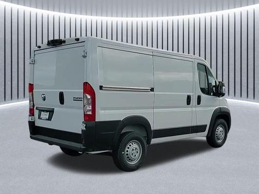 2025 RAM ProMaster 1500 Low Roof