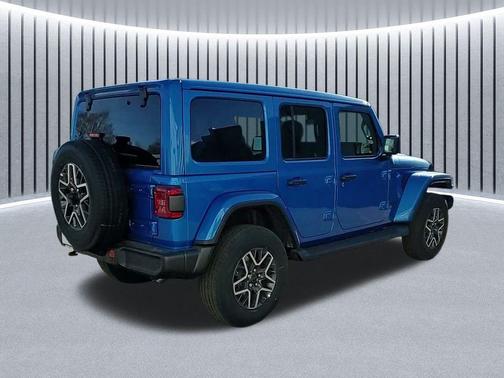 2026 Jeep Wrangler 4-Door Sahara 4x4