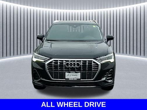 2024 Audi Q3 Premium 45 TFSI S line quattro Tiptronic