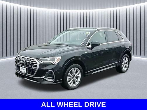 2024 Audi Q3 Premium 45 TFSI S line quattro Tiptronic