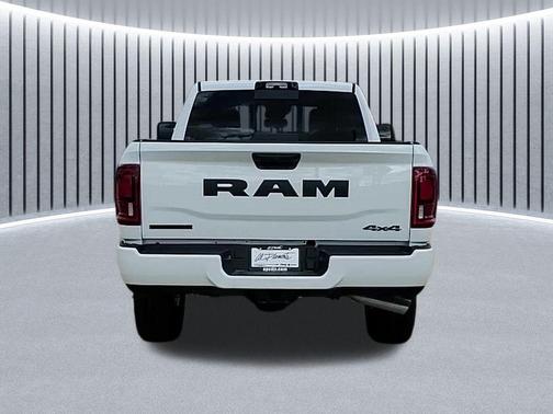 2025 RAM 2500 Big Horn Crew Cab 4x4 6'4' Box
