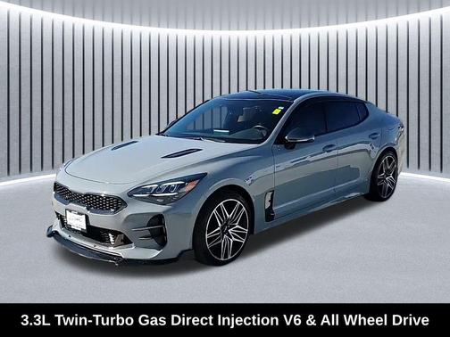 2022 Kia Stinger GT1