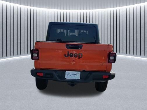 2025 Jeep Gladiator Sport S