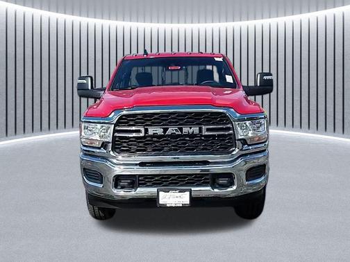 2024 RAM 2500 Tradesman Regular Cab 4x4 8' Box
