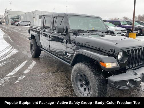 2021 Jeep Gladiator Overland
