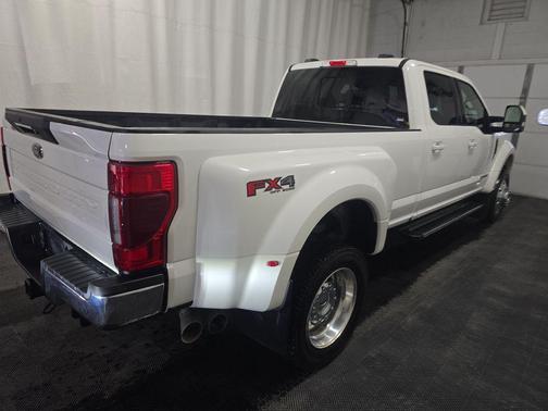 2022 Ford F-450 Lariat