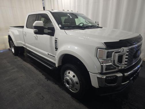 2022 Ford F-450 Lariat