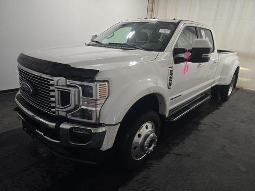 2022 Ford F-450 Lariat