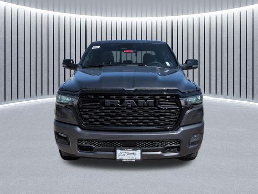 Granite Crystal Metallic Clearcoat 2026 RAM 1500 Big Horn/Lone Star