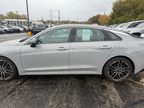 2023 Kia K5 GT