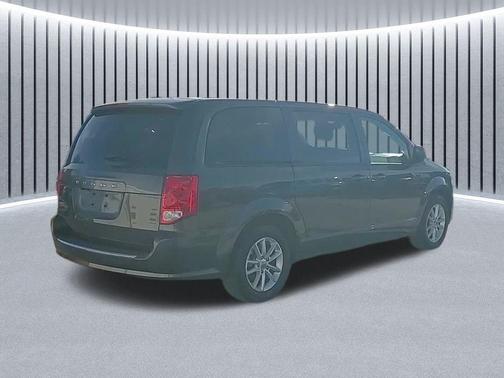 2020 Dodge Grand Caravan SE