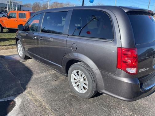 2020 Dodge Grand Caravan SE