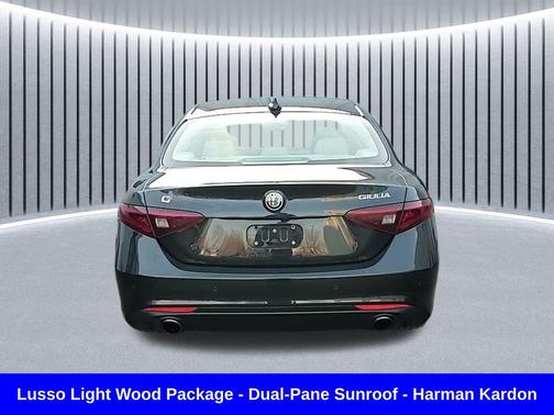 2017 Alfa Romeo Giulia Ti