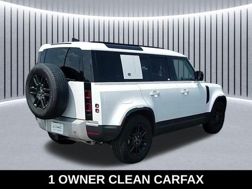 2024 Land Rover Defender 110 P300