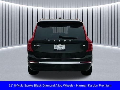 2024 Volvo XC90 Recharge Plug-In Hybrid T8 Plus Bright Theme 7-Seater