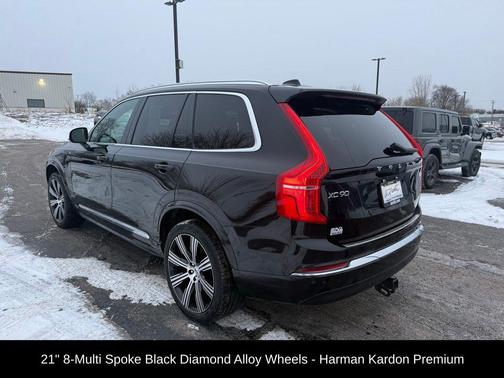 2024 Volvo XC90 Recharge Plug-In Hybrid T8 Plus Bright Theme 7-Seater